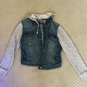 Levi's Kids Denim Jacket with Gray Sleeves